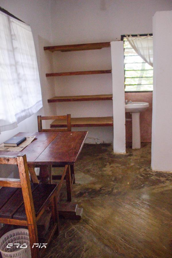 Travellers Inn Resort Malindi Kijiwetanga Dış mekan fotoğraf