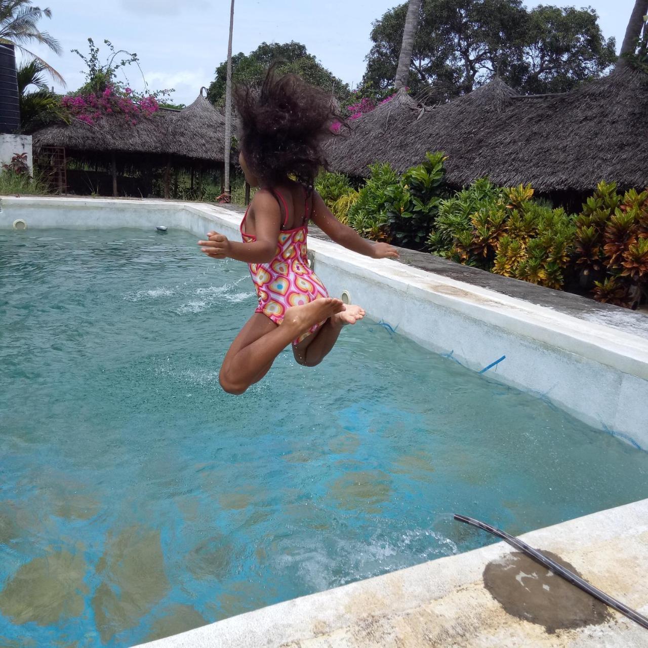 Travellers Inn Resort Malindi Kijiwetanga Dış mekan fotoğraf