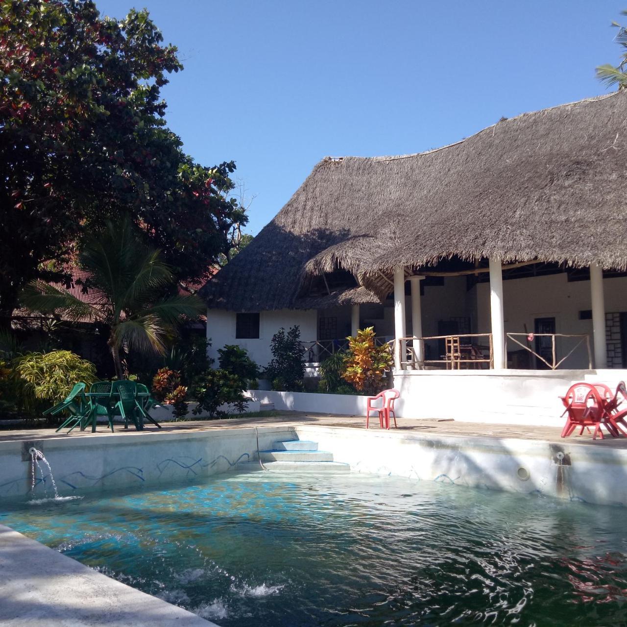 Travellers Inn Resort Malindi Kijiwetanga Dış mekan fotoğraf
