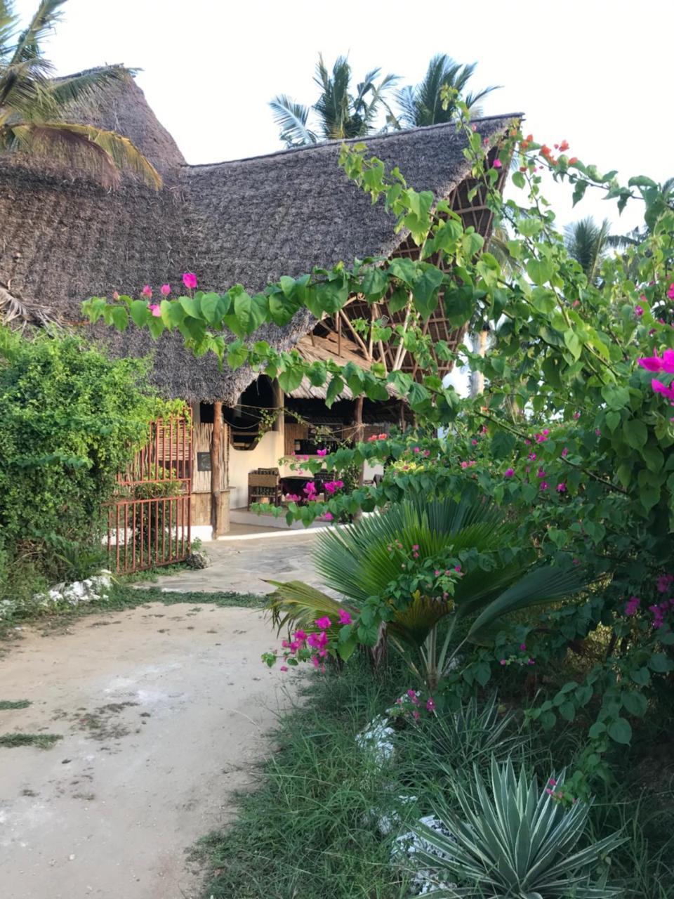 Travellers Inn Resort Malindi Kijiwetanga Dış mekan fotoğraf